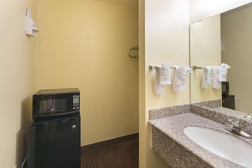6-livingston, Tx Hotel
