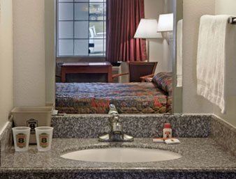 6-livingston, Tx Hotel 2*
