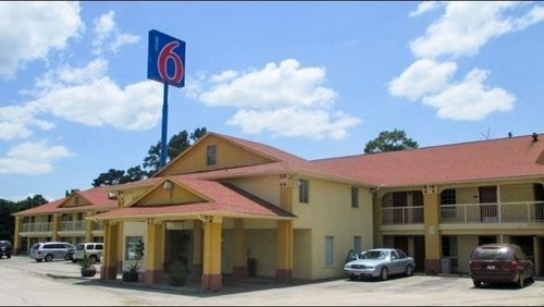 6-livingston, Tx Hotel 2*